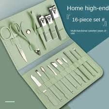 16 Pcs Manicure & Pedicure Set